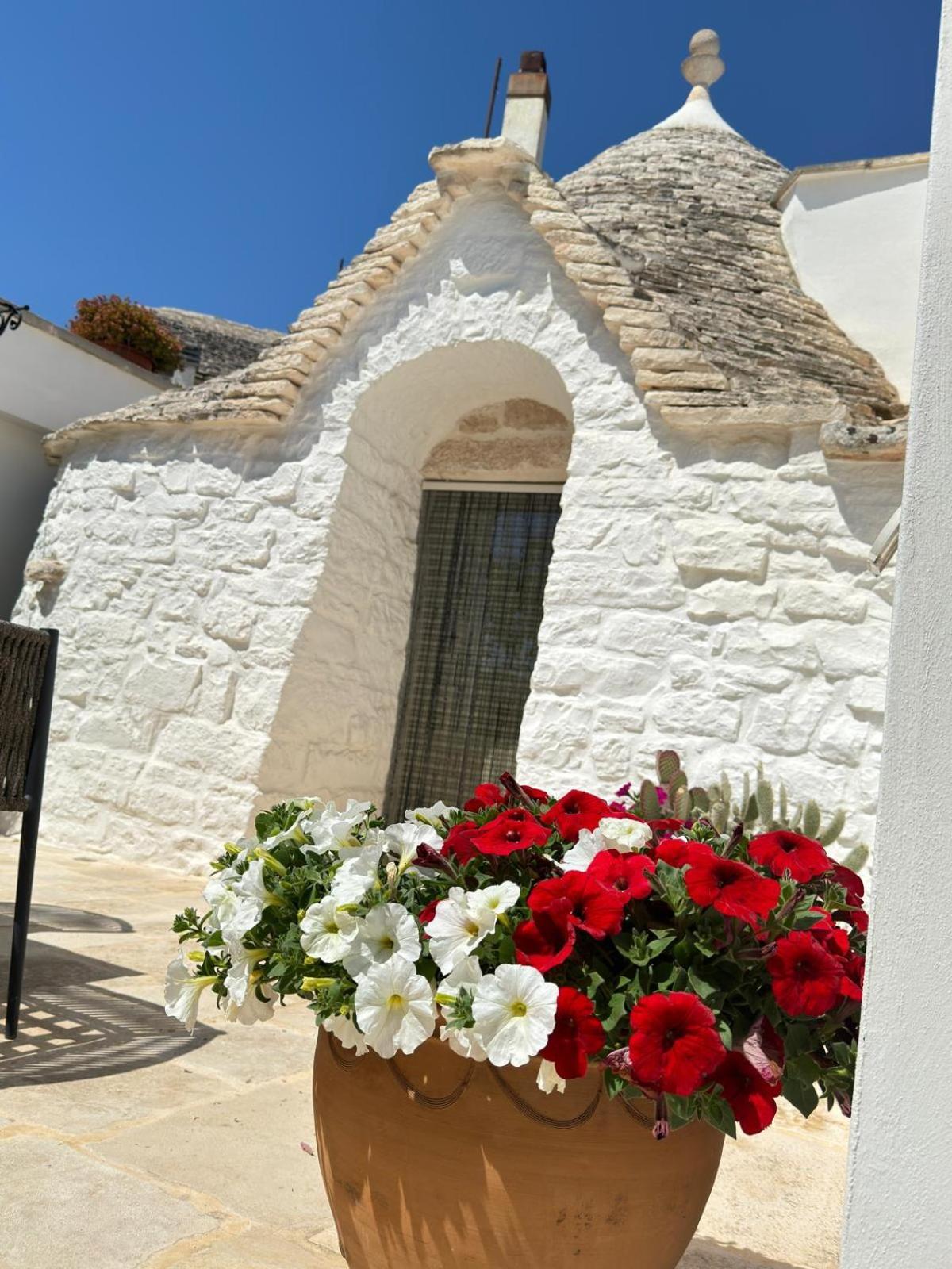 Trulli Resort Aia Piccola アルベロベッロ エクステリア 写真